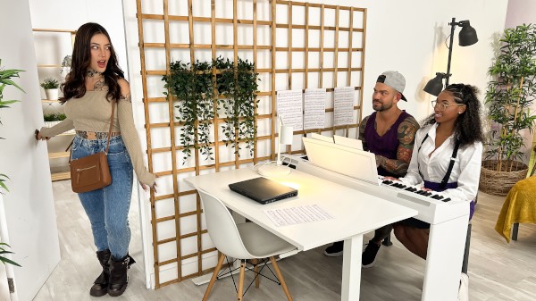 Crazy College GFs Realitykings Juan Lucho Barbie Rous Fucking The Piano Tutor Brazzers Ullu